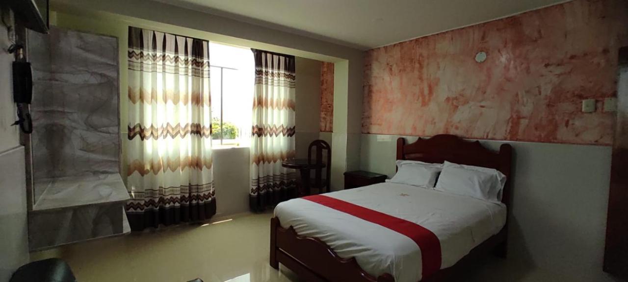 Hotel Real Bolivar チンボテ エクステリア 写真