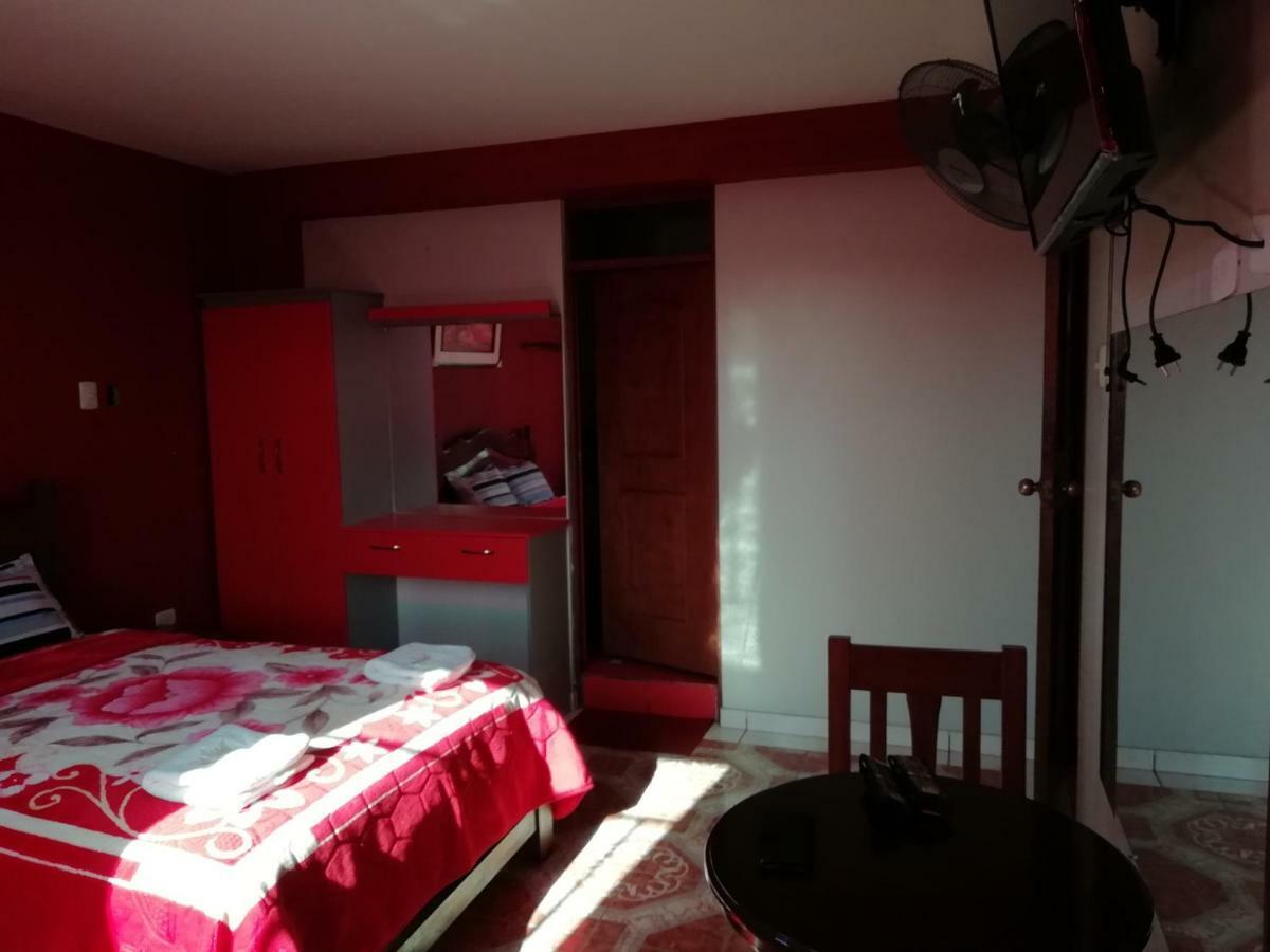 Hotel Real Bolivar チンボテ エクステリア 写真
